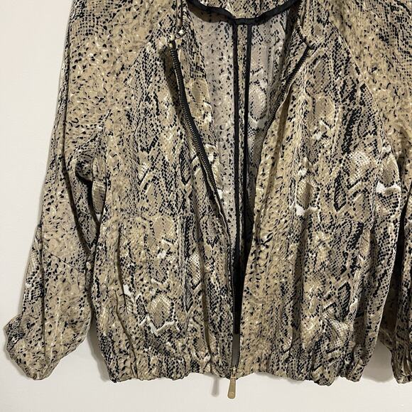 Vince Camuto Snakeskin Animal Print Bomber Jacket Size M Tan Black Zip Soft Fall - Picture 4 of 11